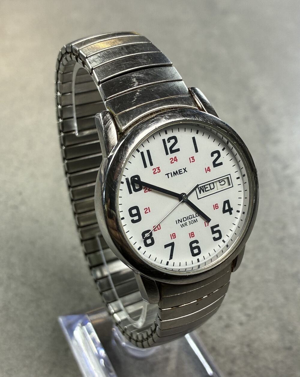 Timex T20461 Men's Easy Reader Indiglo Watch Day Date Silver Tone 35mm Working